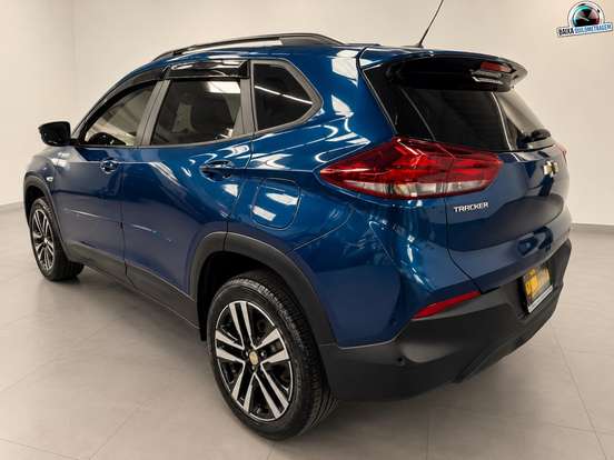 CHEVROLET-TRACKER-2024