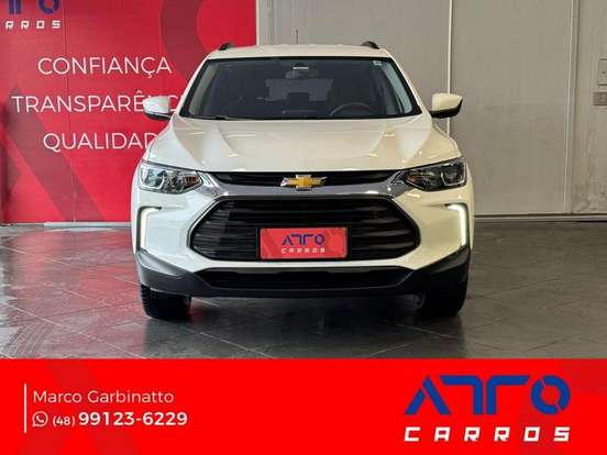 CHEVROLET-TRACKER-2023