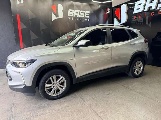 CHEVROLET-TRACKER-2020