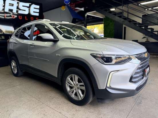 CHEVROLET-TRACKER-2020