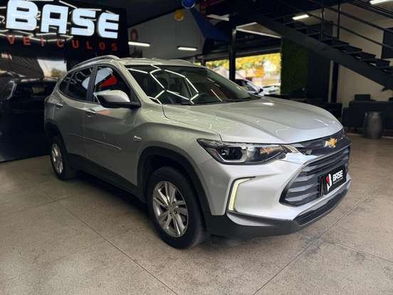 CHEVROLET-TRACKER-2020