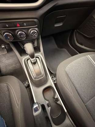 CHEVROLET-TRACKER-2023