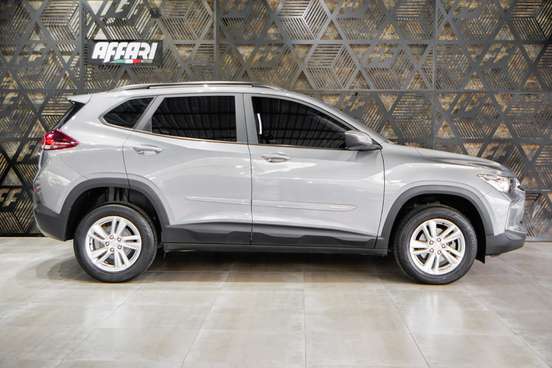 CHEVROLET-TRACKER-2022