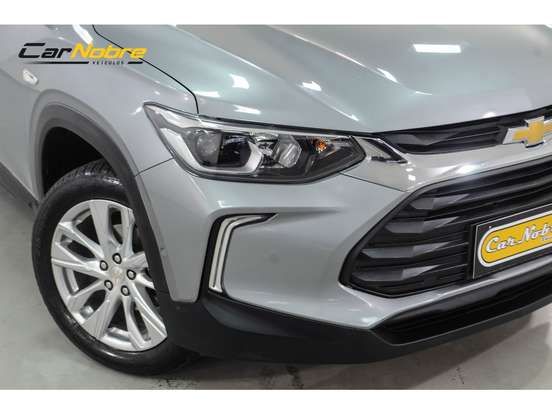 CHEVROLET-TRACKER-2024