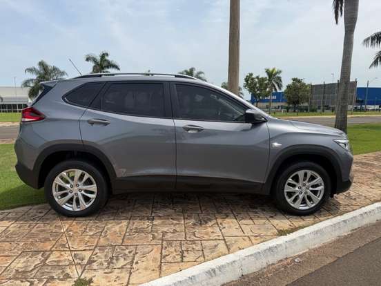 CHEVROLET-TRACKER-2021