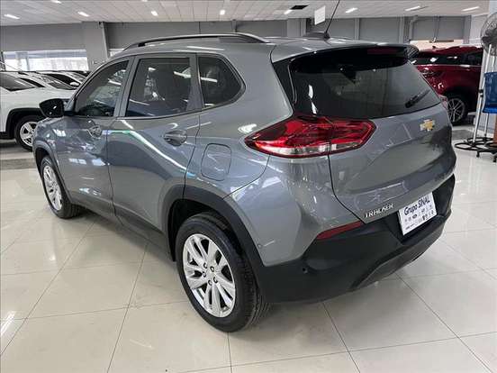 CHEVROLET-TRACKER-2022