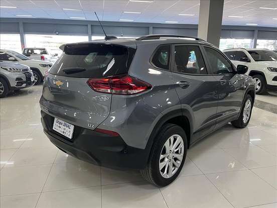 CHEVROLET-TRACKER-2022