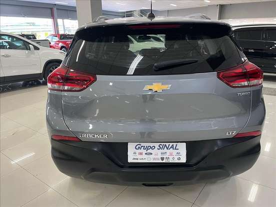 CHEVROLET-TRACKER-2022