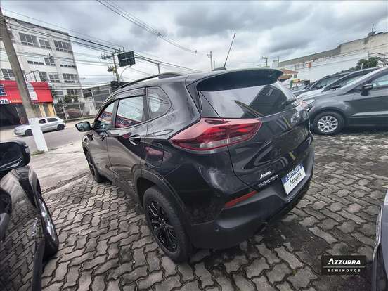 CHEVROLET-TRACKER-2023