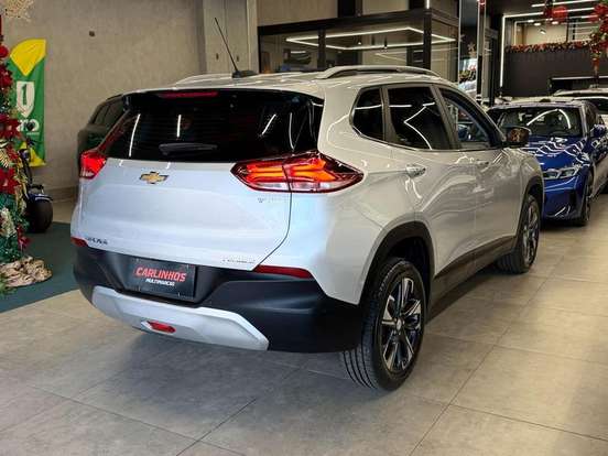 CHEVROLET-TRACKER-2020