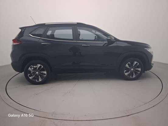 CHEVROLET-TRACKER-2023