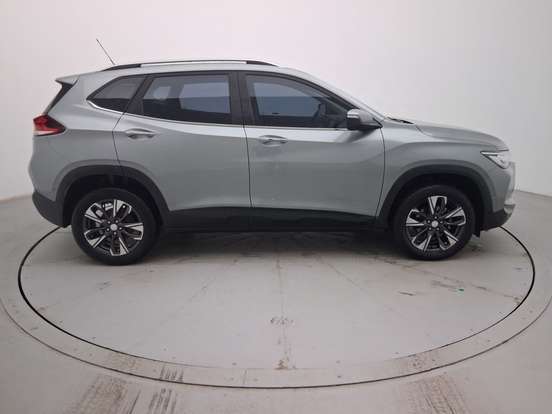 CHEVROLET-TRACKER-2023