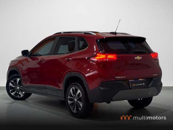 CHEVROLET-TRACKER-2023