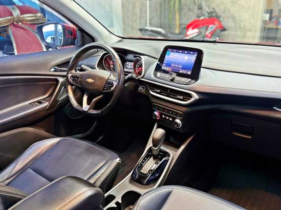 CHEVROLET-TRACKER-2020