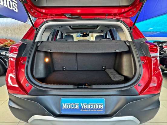 CHEVROLET-TRACKER-2020