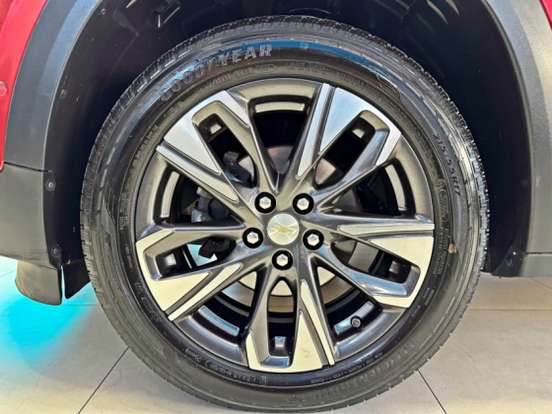 CHEVROLET-TRACKER-2020