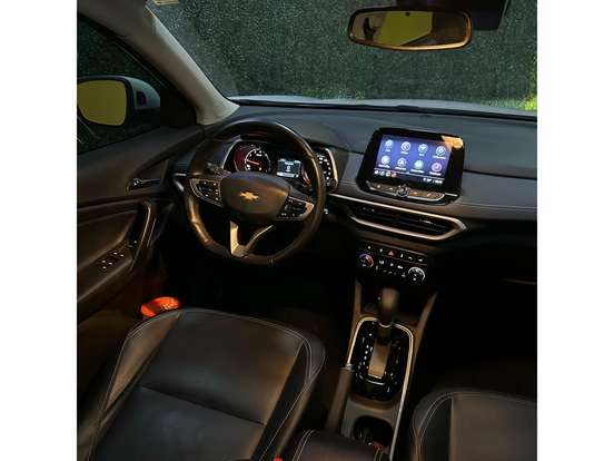 CHEVROLET-TRACKER-2023