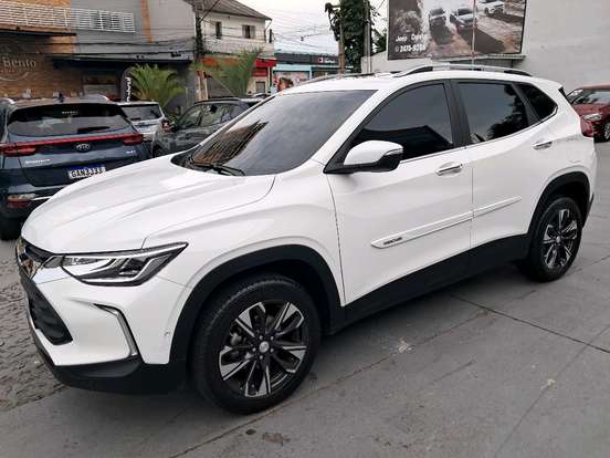 CHEVROLET-TRACKER-2024