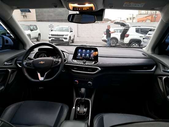 CHEVROLET-TRACKER-2024