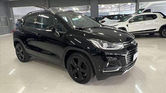 CHEVROLET-TRACKER-2018