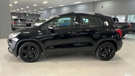 CHEVROLET-TRACKER-2018