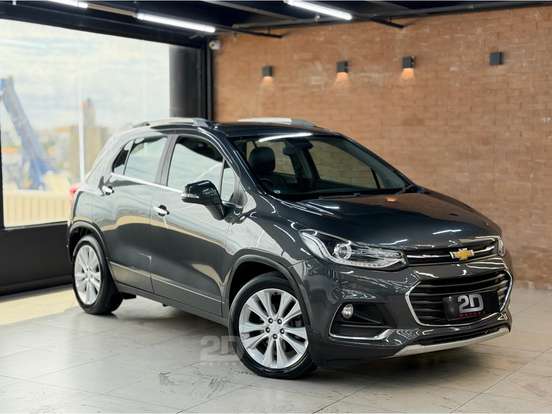 CHEVROLET-TRACKER-2018
