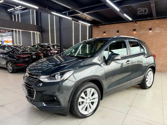 CHEVROLET-TRACKER-2018