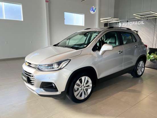 CHEVROLET-TRACKER-2018