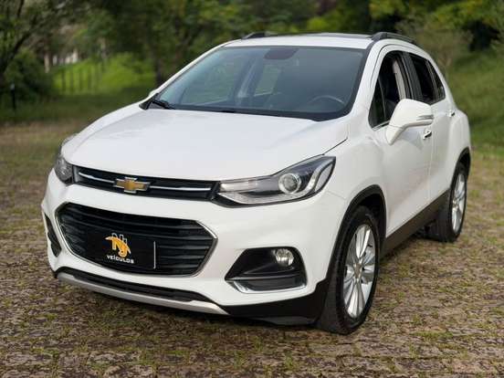 CHEVROLET-TRACKER-2018