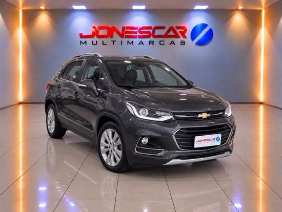 CHEVROLET-TRACKER-2017