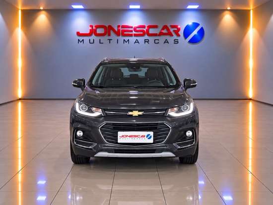 CHEVROLET-TRACKER-2017