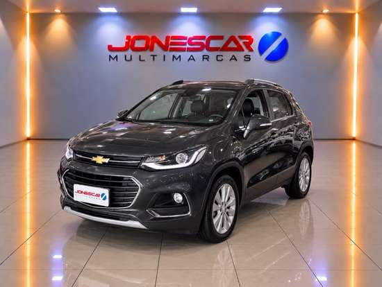 CHEVROLET-TRACKER-2017
