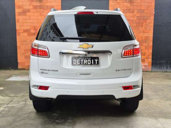 CHEVROLET-TRAILBLAZER-2018