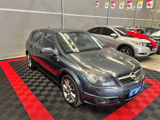CHEVROLET VECTRA 2.0 MPFI GT-X HATCH 8V FLEX 4P MANUAL