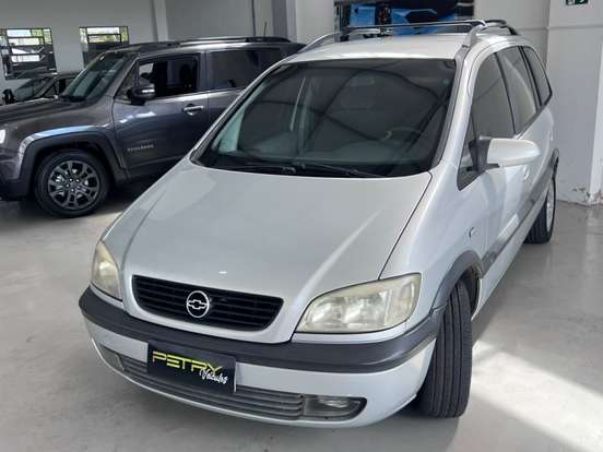 CHEVROLET-ZAFIRA-2.0 MPFI 8V GASOLINA 4P MANUAL CHEVROLET-ZAFIRA-2004