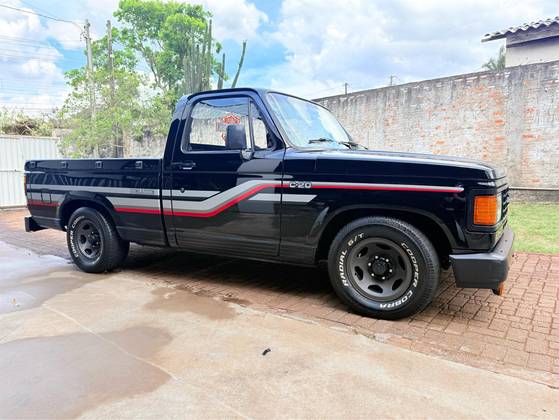 CHEVROLET C20 4.1 CUSTOM S CS 8V GASOLINA 2P MANUAL