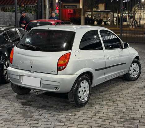 CHEVROLET-CELTA-2000