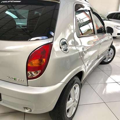 CHEVROLET-CELTA-2004