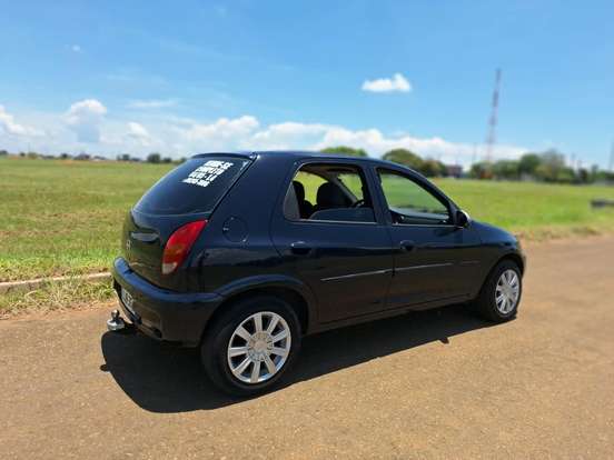 CHEVROLET-CELTA-1.4 MPFI LIFE 8V GASOLINA 4P MANUAL CHEVROLET-CELTA-2004