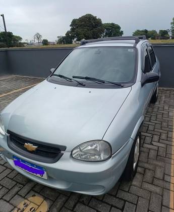 CHEVROLET CLASSIC 1.0 MPFI VHCE 8V FLEX 4P MANUAL