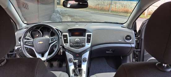 CHEVROLET-CRUZE-2013