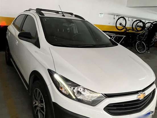 CHEVROLET-ONIX-1.4 MPFI ACTIV 8V FLEX 4P AUTOMÁTICO CHEVROLET-ONIX-2017
