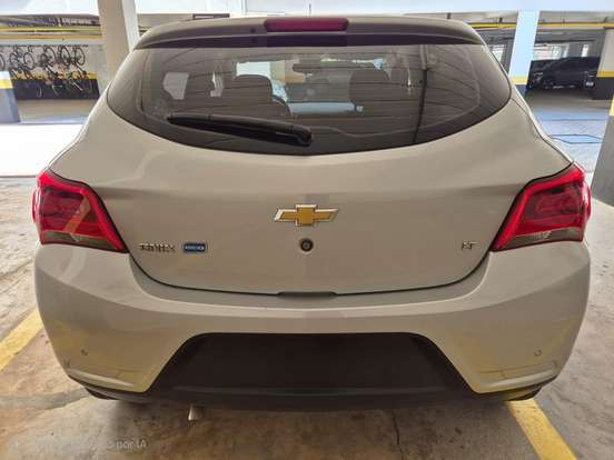 CHEVROLET-ONIX-1.4 MPFI LT 8V FLEX 4P AUTOMÁTICO CHEVROLET-ONIX-2017