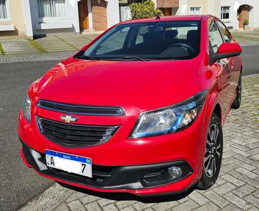 CHEVROLET-ONIX-2013