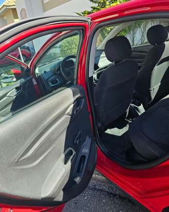 CHEVROLET-ONIX-2013