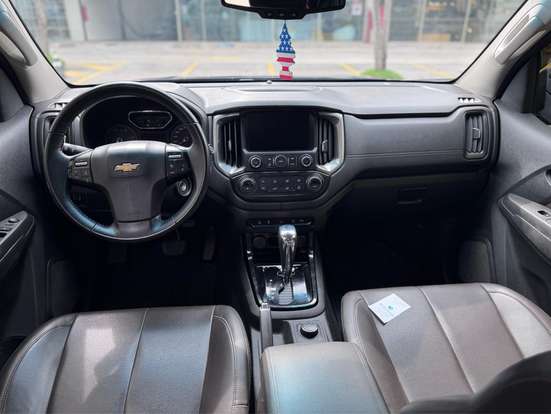 CHEVROLET-S10-2.8 16V TURBO DIESEL HIGH COUNTRY CD 4X4 AUTOMÁTICO CHEVROLET-S10-2024