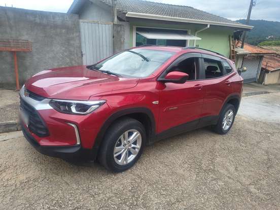 CHEVROLET-TRACKER-2020