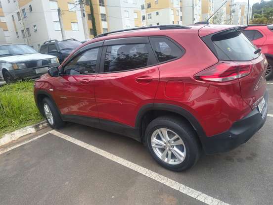 CHEVROLET-TRACKER-2020