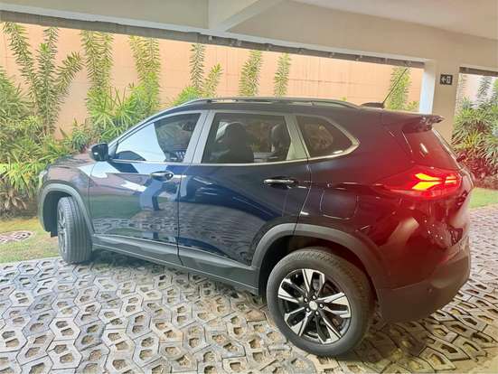 CHEVROLET-TRACKER-2023