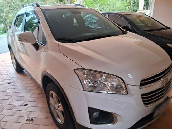CHEVROLET-TRACKER-2016